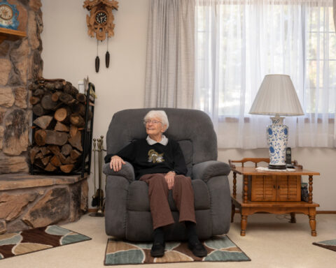 WWII nurses who dodged bullets and saved lives deserve Congressional honor, lawmakers say