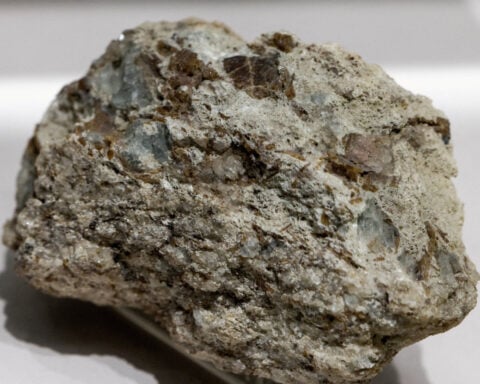 China devises plan to keep US military from getting its rare-earth magnets, WSJ reports