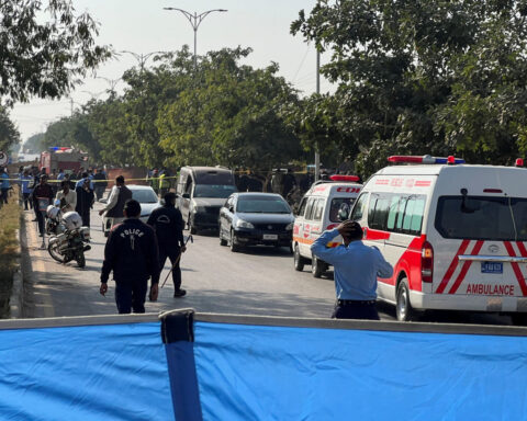 Video shows suspected suicide attack in Pakistan