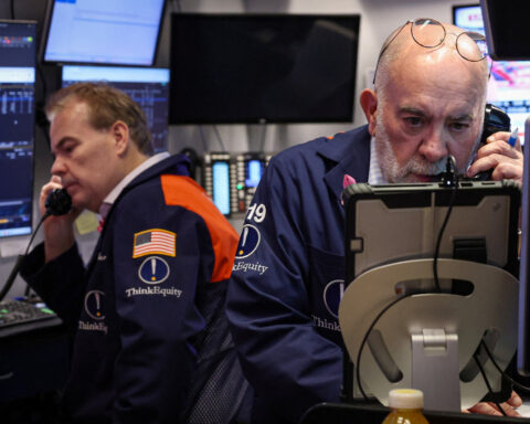 S&P 500, Nasdaq slip as tech valuation jitters resurface; federal reopening eyed