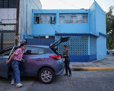 Sexual harassment in Mexico drives women to look for rides with other women