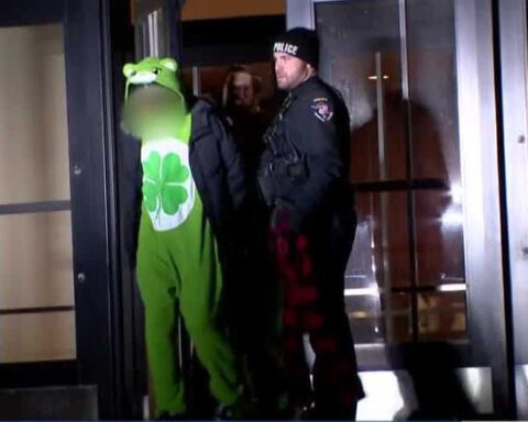 7 people, some in costumes, arrested at vacant hotel