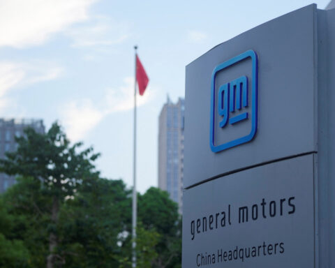 GM wants parts makers to pull supply chains from China