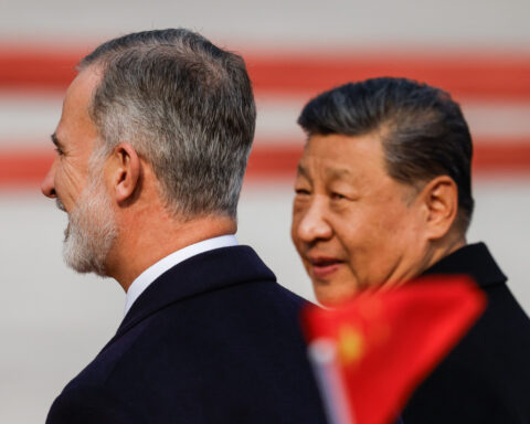 China and Spain sign agreements to strengthen cooperation on Spanish king's visit