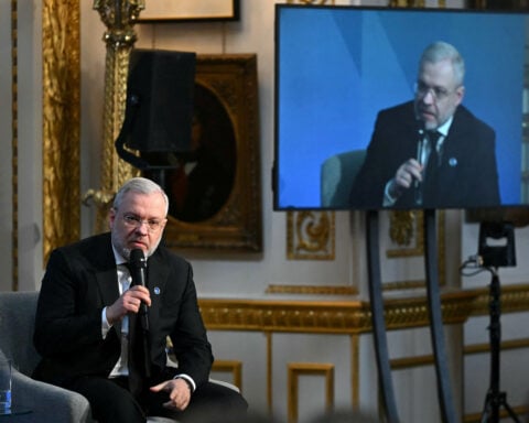 Ukraine moves to quell $100 million energy corruption scandal