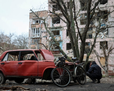 Russia is ready to resume talks with Ukraine in Istanbul, foreign ministry official says