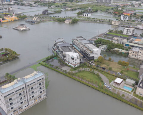 Typhoon Fung-wong brings floods to Taiwan, thousands evacuated