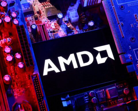 AMD shares rise as investors cheer AI-driven revenue growth targets