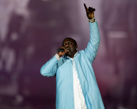 Singer Akon arrested near Atlanta for missing court over suspended license