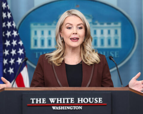 Trump is committed to a $2,000 dividend to Americans using tariff income-White House