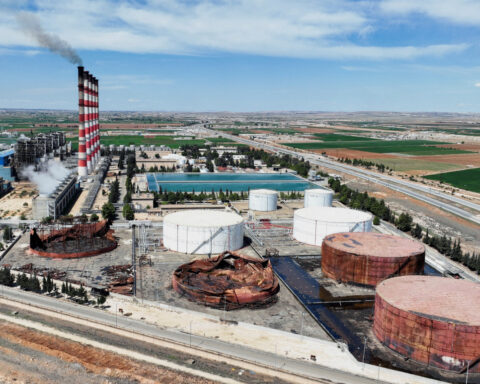 GE Vernova, Siemens Energy in talks to supply gas turbines for Syria reconstruction, sources say