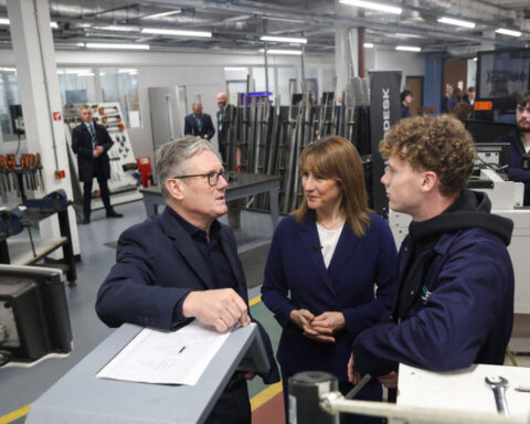 Cyberattack on car manufacturer hits UK growth in Q3 ahead of crucial budget