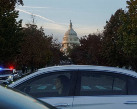 IMF sees signs of US economic strain but lack of data due to shutdown clouds picture
