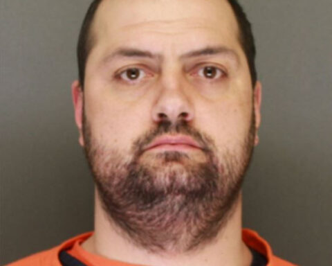Minnesota man kills co-worker with sledgehammer, saying he didn't like her, charges say