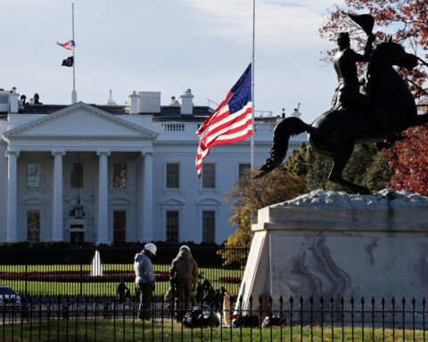 Living costs, mortgages on the menu at White House dinner with top execs, sources say