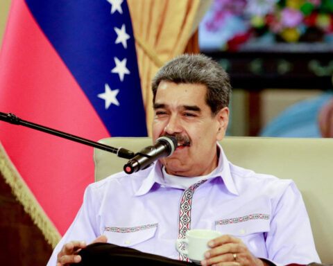 CNN exclusive: Maduro tells people in the US to unite with Venezuela for peace of the Americas