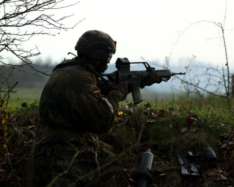 Study urges Germany to build digital hub linking military and private sector