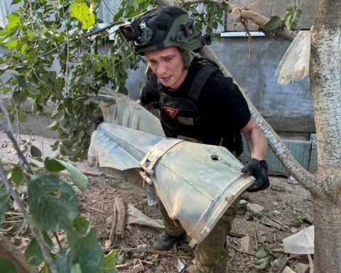 Russia plans to make up to 120,000 glide bombs this year, Ukrainian intelligence says