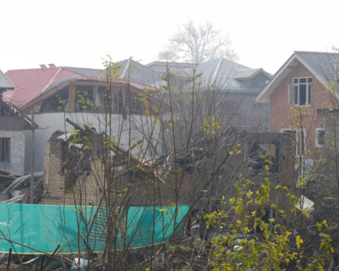 Blast at police station in Indian Kashmir kills nine, injures 27