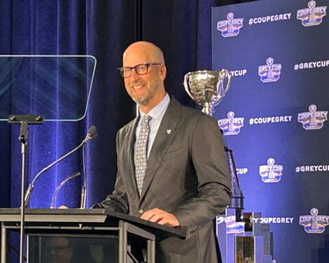 Canadian football fans rally against attempt to adopt US rules