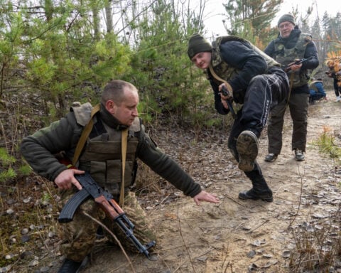 Zelenskyy says Ukraine is working on a prisoner exchange with Russia
