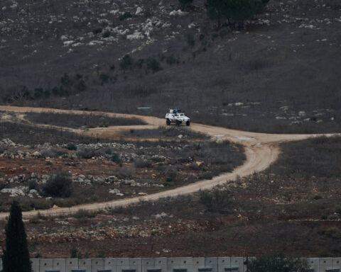 Lebanon plans UN complaint against Israel over border wall
