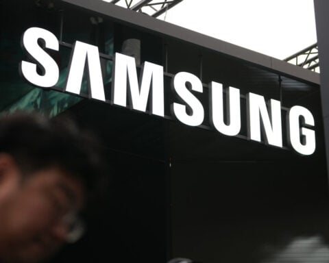 Samsung and other South Korean firms pledge larger domestic investments after US tariff deal