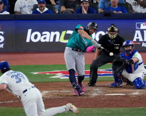 First baseman Josh Naylor agrees to $92.5 million, 5-year contract with Seattle Mariners