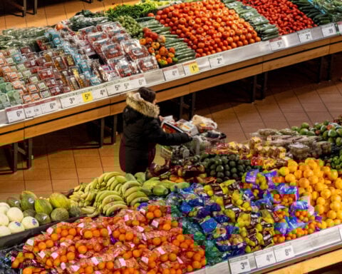 Canada's inflation in October eases to 2.2% on lower gasoline, food prices
