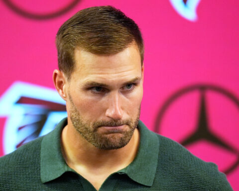 Falcons QB Penix headed to injured reserve, will miss at least 4 games with left knee injury