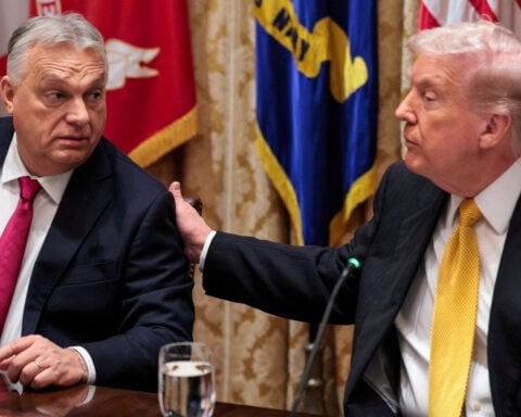 Benefits of any US support hard to gauge for Hungary's rating, Fitch says