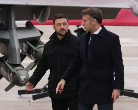 What are the Rafale fighter jets Ukraine wants from France?