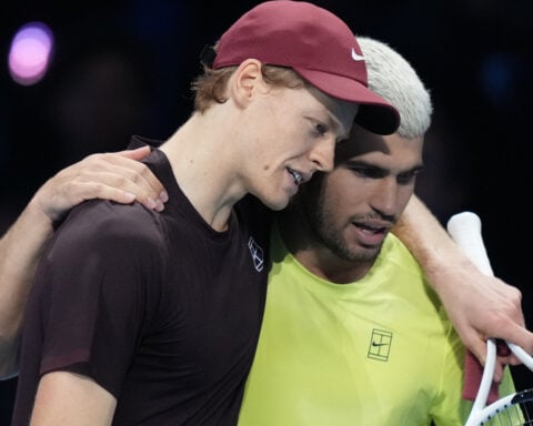 Alcaraz withdraws from Davis Cup Finals because of hamstring injury