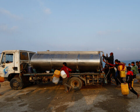 Gaza water provider suspends services after Hamas detains staff member