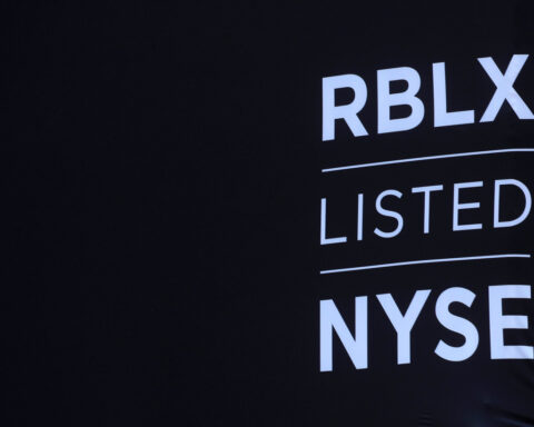 Roblox to require age checks to use platform's chat features