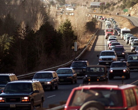 Vehicle crash risk spikes 65% on Sunday after Thanksgiving, data shows