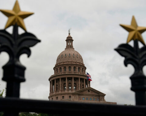 Federal judges block Texas from using its new US House map in the 2026 midterms