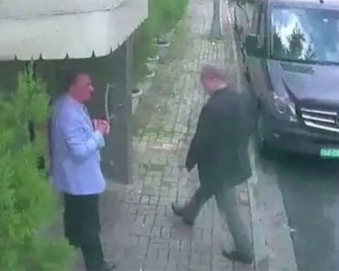 Trump claims slain journalist Khashoggi was ‘extremely controversial,’ defends Saudi crown prince