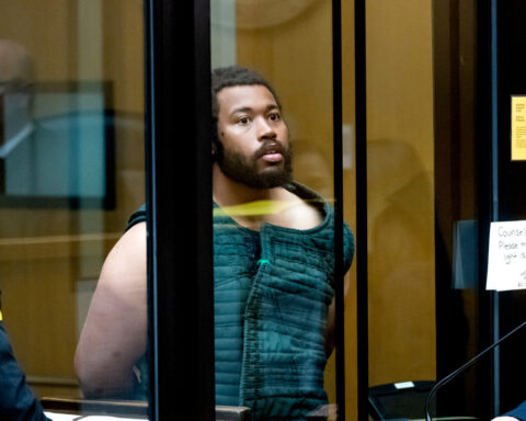 Suspect in shooting of Oakland coach from 'Last Chance U' makes first court appearance