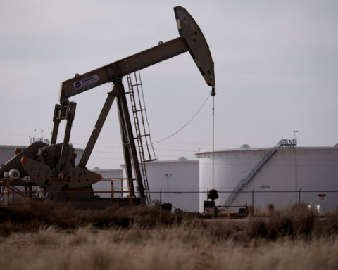 Oil settles down on renewed push to end Russia-Ukraine war