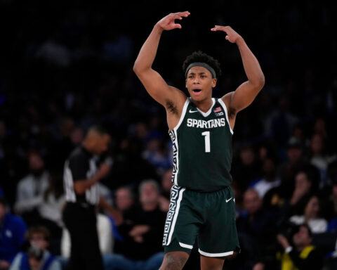 No. 17 Michigan State gets an unexpected 3-point barrage to beat No. 12 Kentucky