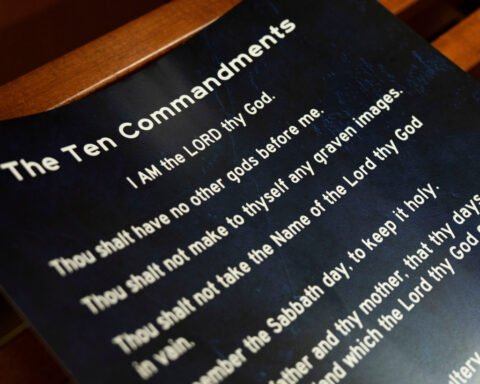 Texas judge temporarily blocks law requiring Ten Commandments in schools