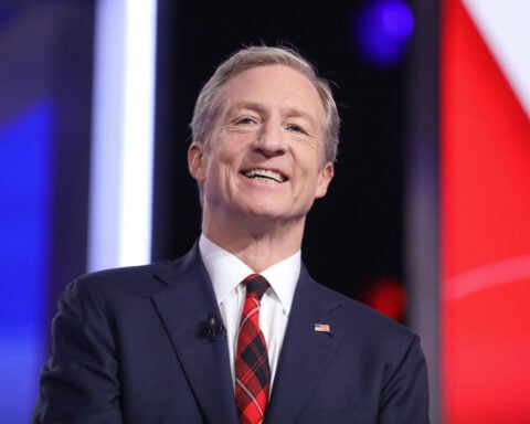 Tom Steyer, the billionaire Democratic activist, enters California governor’s race
