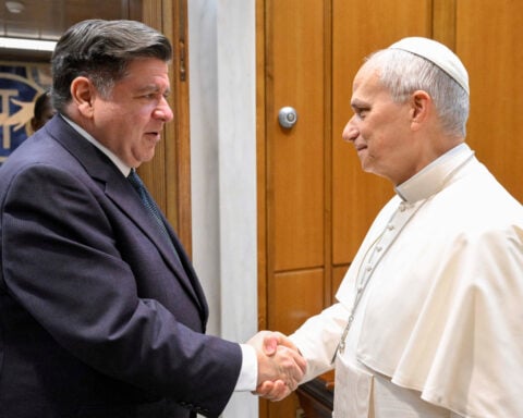 Pope Leo gets gift of Chicago beer from Illinois governor Pritzker