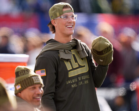 Jaxson Dart is progressing toward playing for the Giants at Detroit, interim coach Mike Kafka says