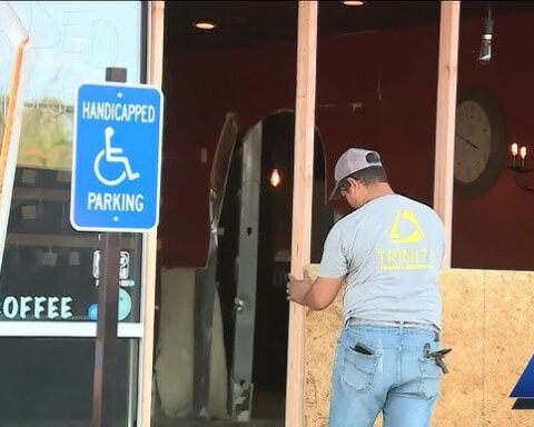Car crashes into coffee shop, temporarily closing business