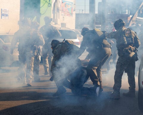 Appeals court pauses order restricting use of force by immigration agents in Chicago-area crackdown