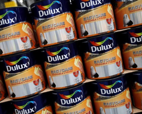 Axalta investor Artisan Partners urges rejection of AkzoNobel deal