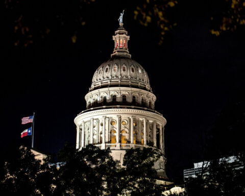 Dissenting judge slams colleagues for blocking Texas congressional map