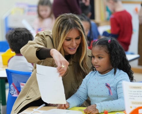 Care packages and cardstock turkeys: first and second ladies visit Marines and their relatives